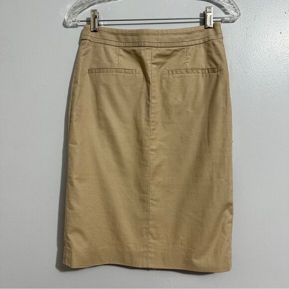 Hugo Boss khaki skirt zipper on the side, slit in the front size 2 - Picture 3 of 7